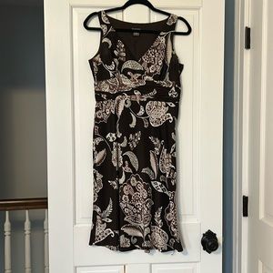 Sleeveless dress